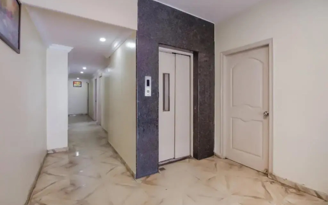 Sri Balaji Comforts by OYO Rooms