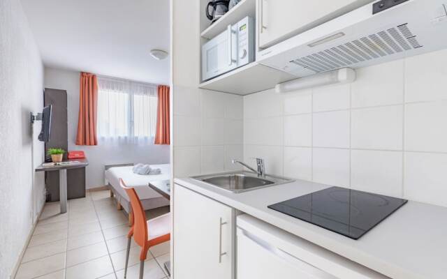 Appart'city Marseille Aeroport Vitrolles - Appart Hotel