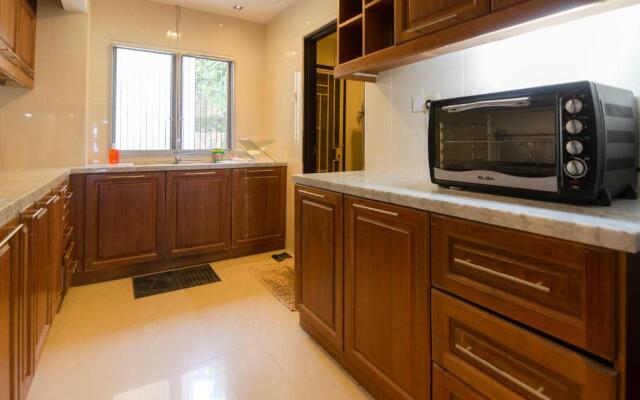 A Comfy & Cozy 2BR Home in Ukay Heights
