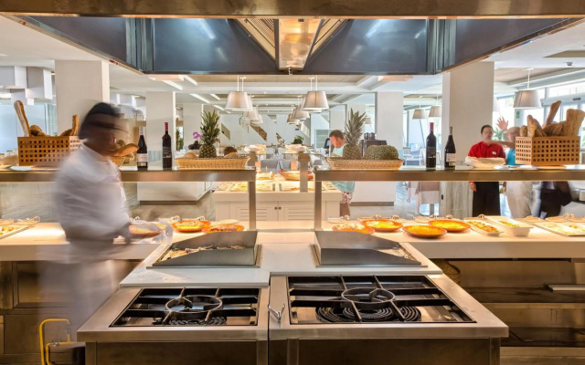 Four Points® by Sheraton Costa Blanca Villas