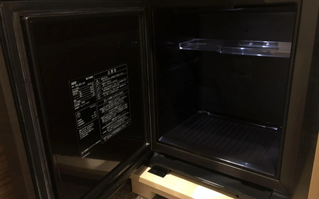 Отель Smile Hotel Shinagawasengakujiekimae