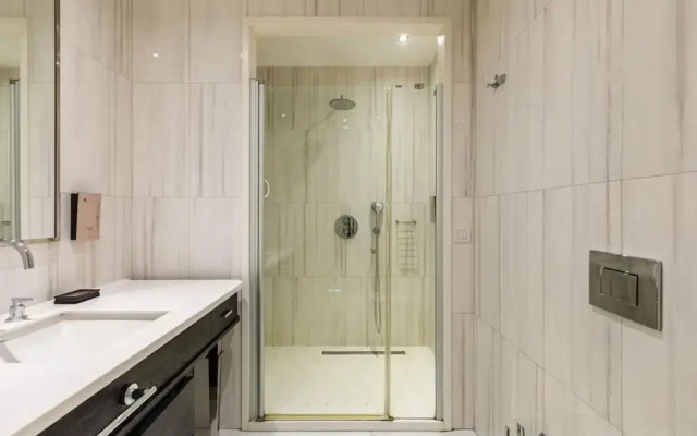 Bright and Cozy Flat Near Taksim Square in Sisli