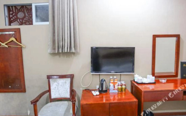 Chengfeng Hotel Guangzhou (Baiyun Railway Station)