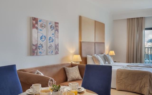 Plaza Suite Regency Hotel