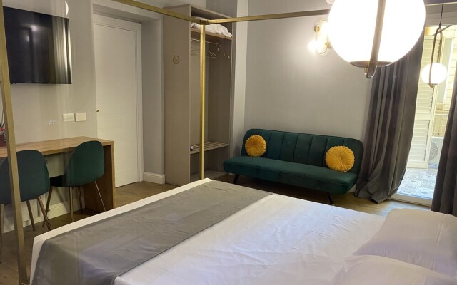 Krysos Luxury Rooms