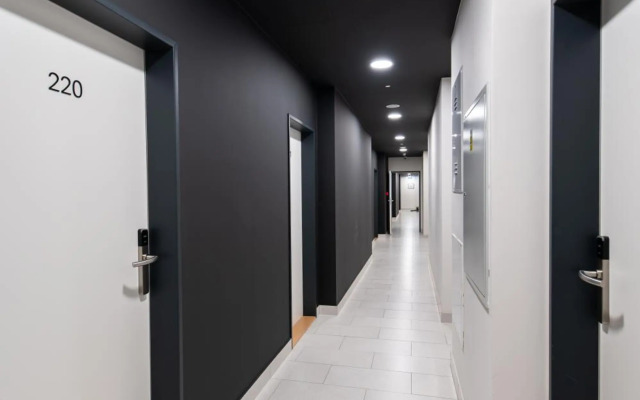 Post 120 Suites
