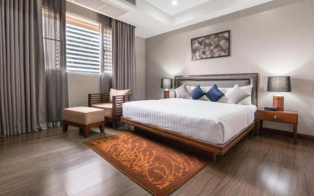 Grand Asoke Suites Boutique Residence
