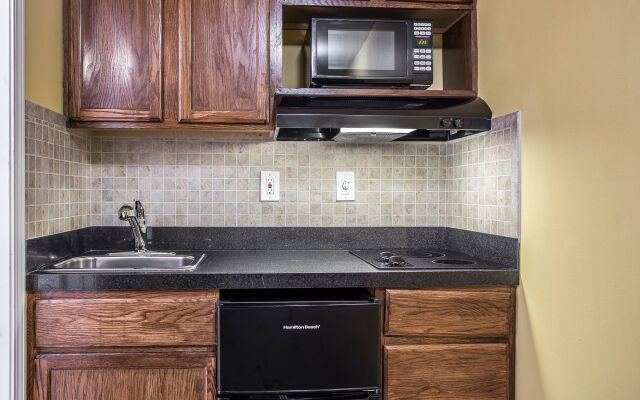 Suburban Extended Stay Hotel Charlotte-Ballantyne