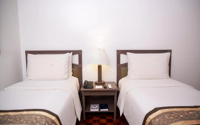 Waterfront Insular Hotel Davao