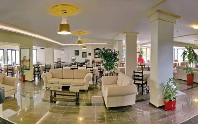 Theofilos Classic Hotel