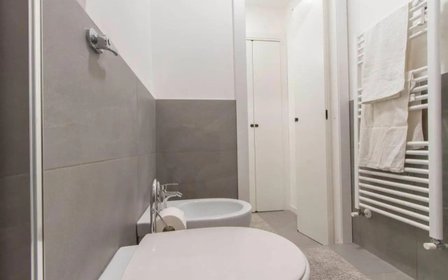 Compact and charming studio Porta Venezia