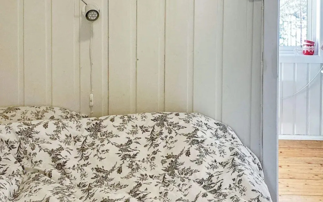 6 Person Holiday Home in Honefoss