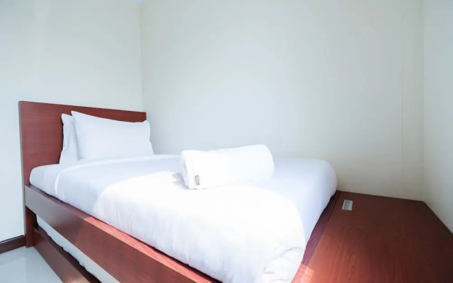 Cozy 2BR Bassura City Apartment