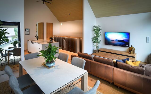 Prominence by The Hakuba Collection