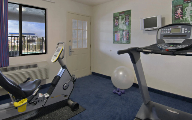 California Inn & Suites Rancho Cordova - Sacramento