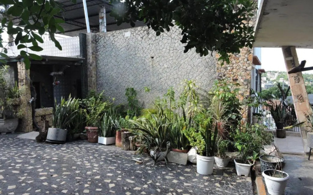 Hostel Praia da Bandeira