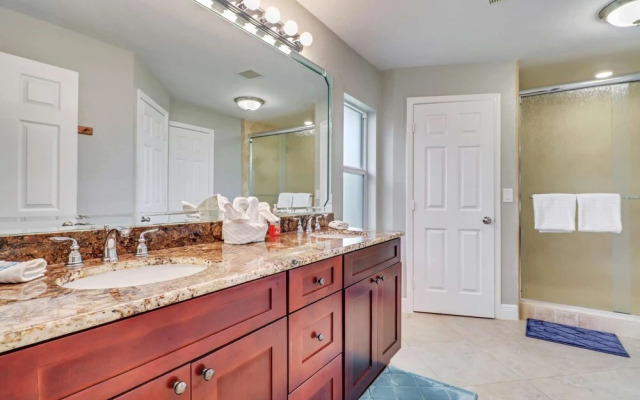 1506 SW 38th Street