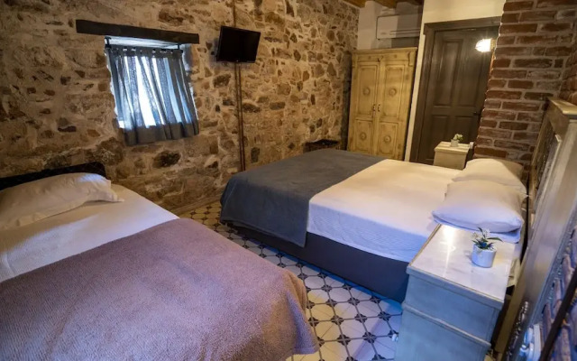 Pita Hotel Cunda