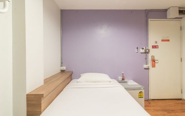 63 Bangkok Boutique Bed & Breakfast