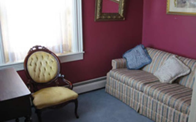 Greystone Manor Bed & Breakfast