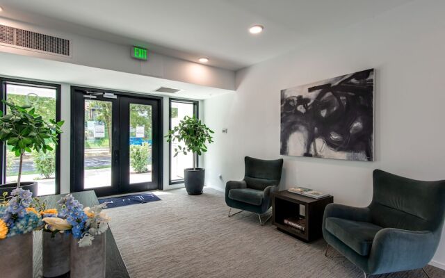 Lllume Posh Gulch View Penthouse Nash.pad 2 Bedroom Condo