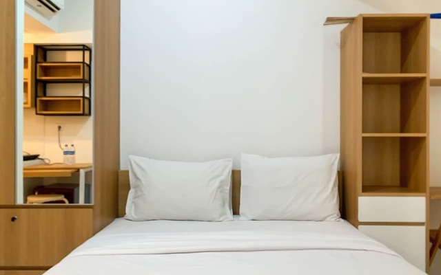 Simple And Cozy Stay Studio Room Tokyo Riverside Pik 2 Apartment – Guest Rooms – Jakarta