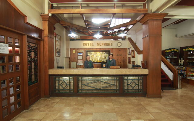Hotel Supreme