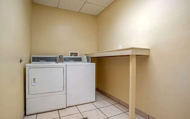 Comfort Suites Oxford I-20 exit 188