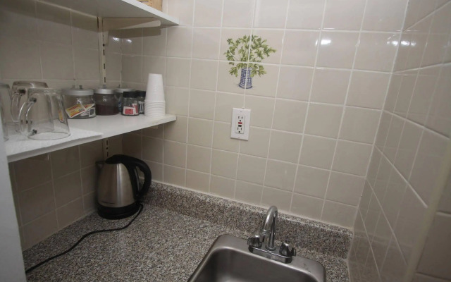 Midwood Suites Brooklyn