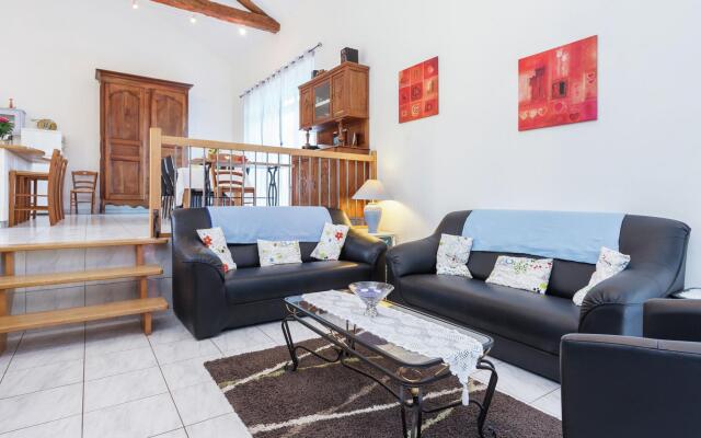 Amazing Holiday Home in Cazals With Terrace