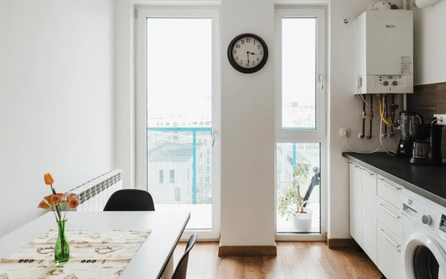 City view apartment with FREE parking