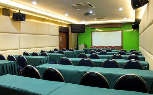 Eight Days Boutique Hotel @ Permas Jaya