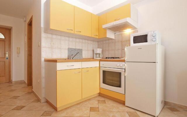 Apartments Kristina 1531