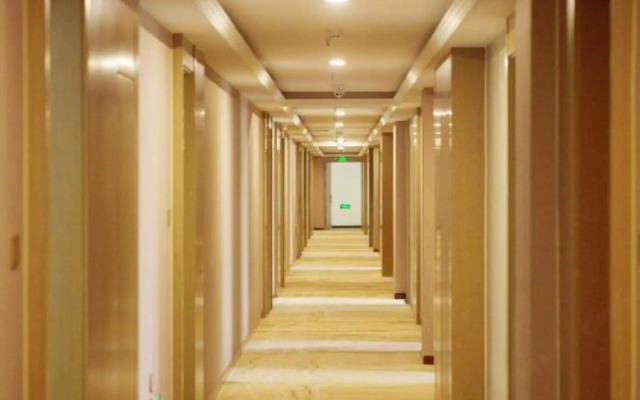 Suliao Hotel (Nanjing Olympic Sports Center Green Expo Park)