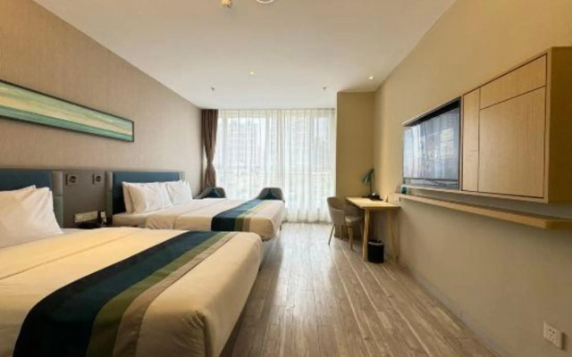Homeinn Selected Hotel (Tongliao Wanda Plaza)