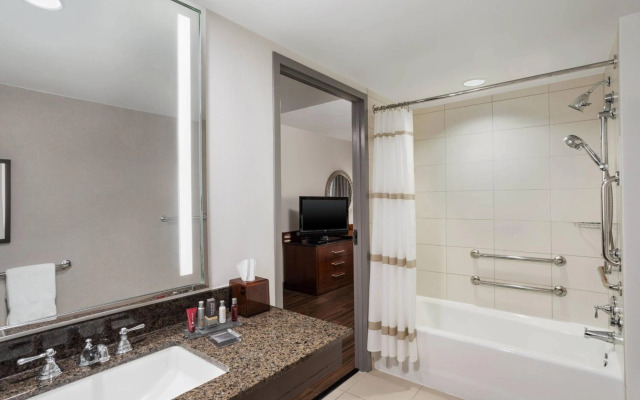 Lancaster Marriott at Penn Square