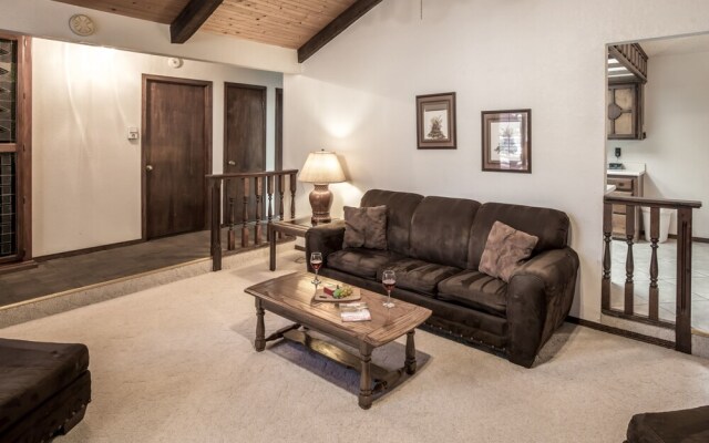 Ruidoso Two-bedroom
