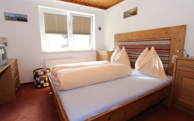 Chalet in Maria Alm Near Ski Slopes