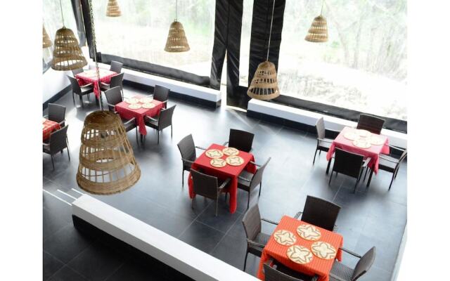 Koi Koi Cultural Village Hotel