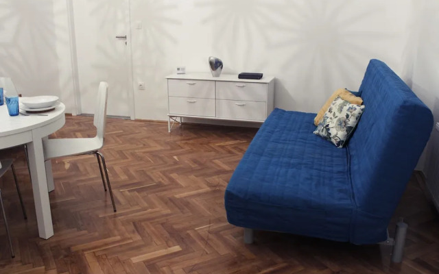 Fantastic Ernesto near Basilica