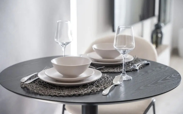 Sleek Studio in Jumeirah Village Triangle