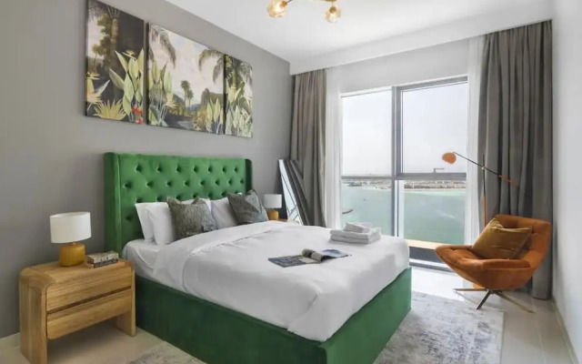Sea view 2BR Beach Isle