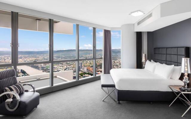 Meriton Suites Herschel Street, Brisbane
