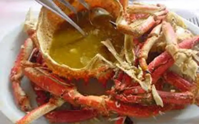 Posh Villa With Pool, Garden & Ocean Views in Sansenxo