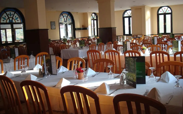 Floria Hotel