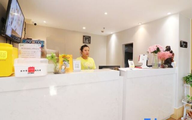 Xinzhuo Select Hotel