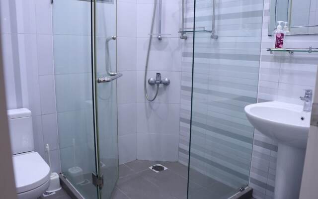 Marina Travellers Suite Marina Court