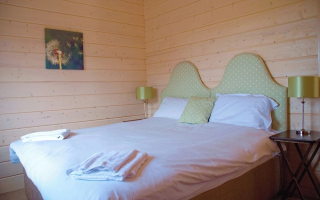 Skylark Lodge