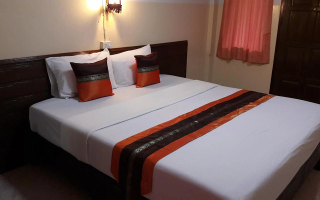 Lanna Thai Guesthouse