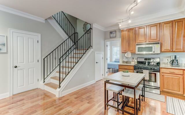 Upscale Home Near Harbor W/2cargarage&rooftopdeck